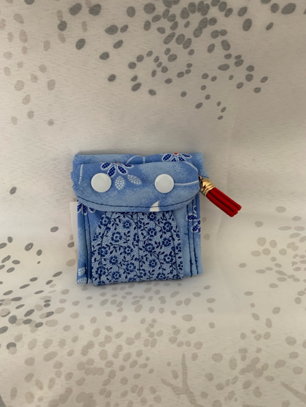 PatBen Decor , NWT Handcrafted Blue Floral Fabric mini wallet